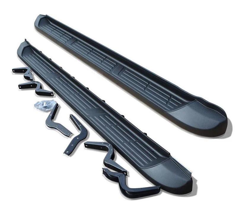 Pisaderas — Pisaderas laterales para pickup con superficie antideslizante, disponibles en ABS o aluminio con cromado. Instalación sin perforar la carrocería.